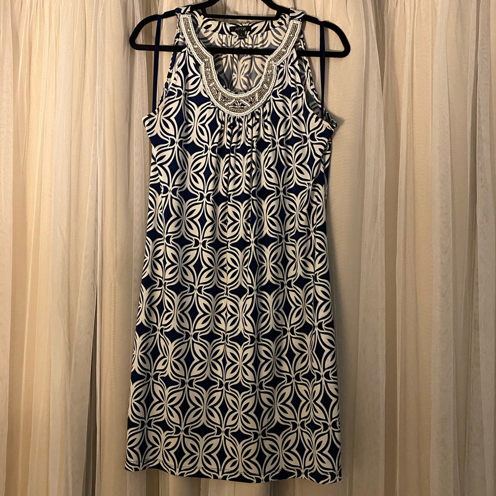 Beaded detail tunic dress. M